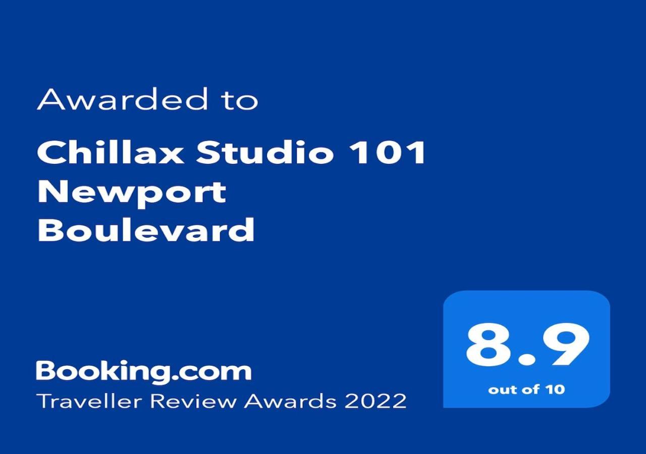 Chillax Studio 101 Newport Boulevard Manila Esterno foto