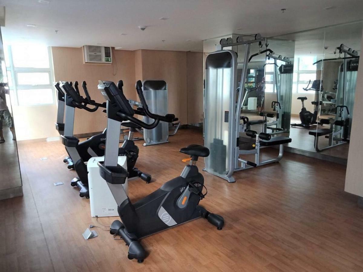 Chillax Studio 101 Newport Boulevard Manila Esterno foto